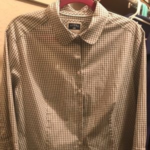 Lee Riders Black and White blouse